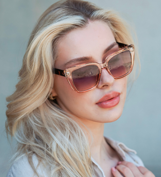 Duże oprawki koty oversize okulary 2025 Lisa Tea